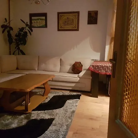 Apartman U Blizini Stupa Doglodi *